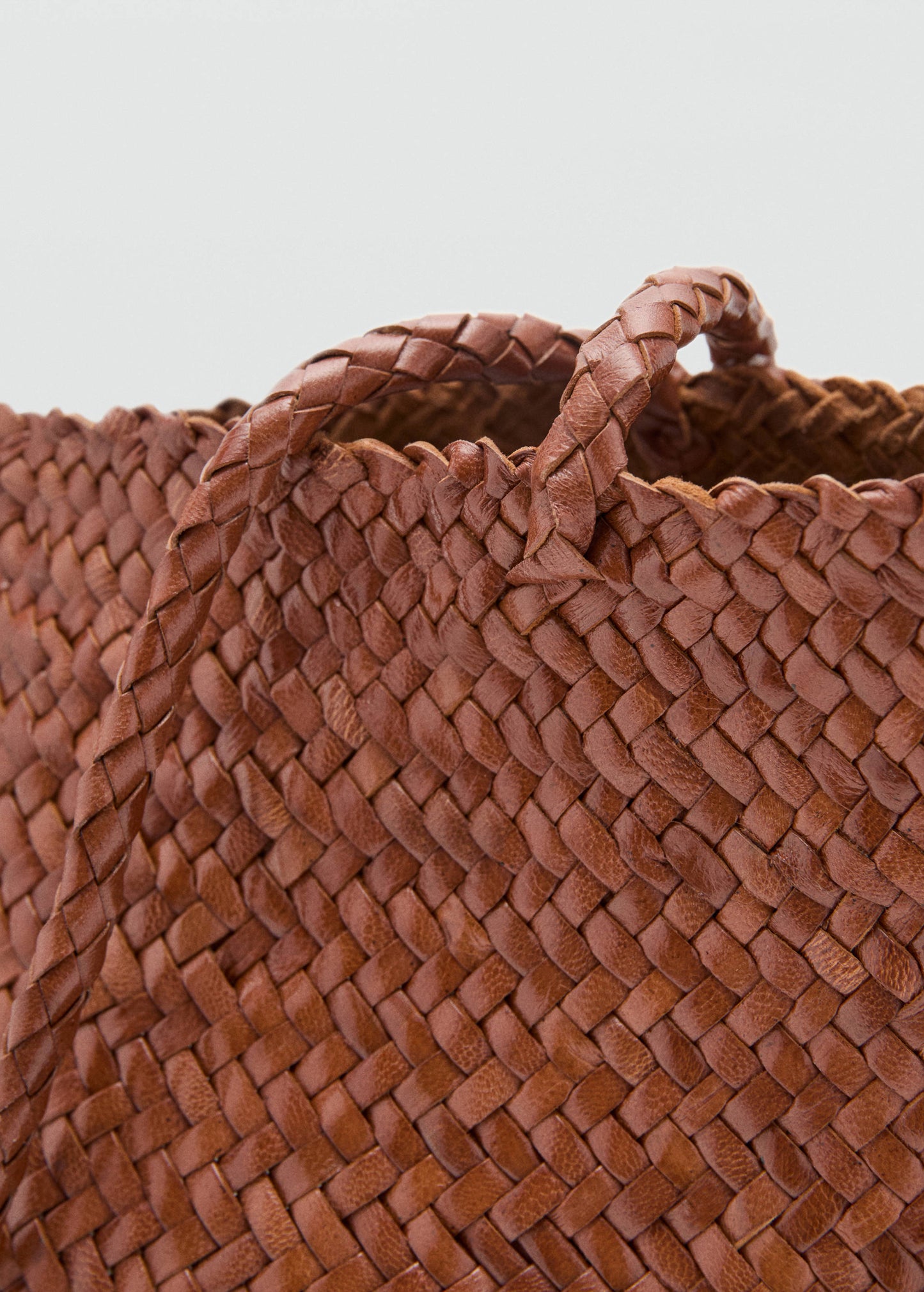 Braided leather shopper bag