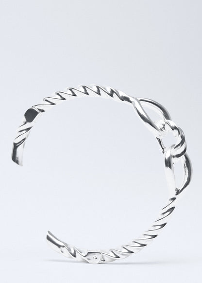 Knot choker necklace