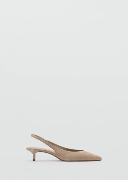 Suede kitten heel shoe