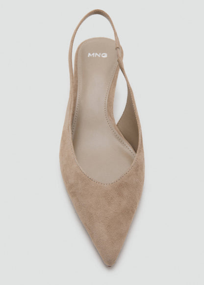 Suede kitten heel shoe