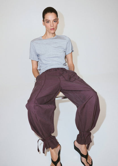 Baggy trousers with ties