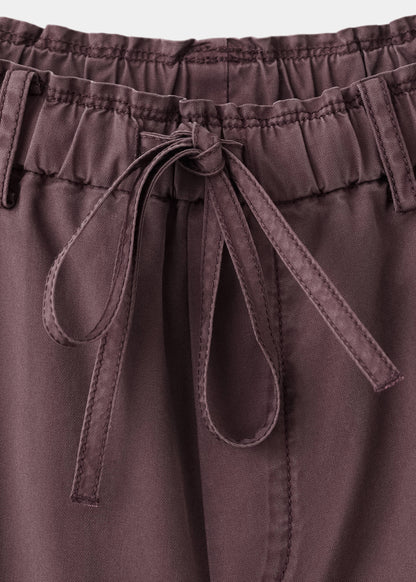 Baggy trousers with ties