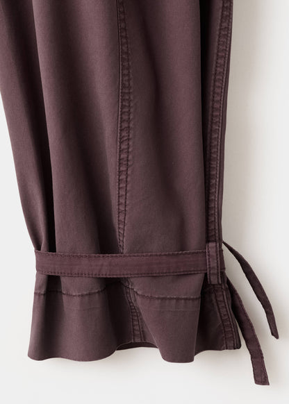 Baggy trousers with ties
