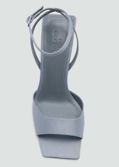 Heel leather sandals