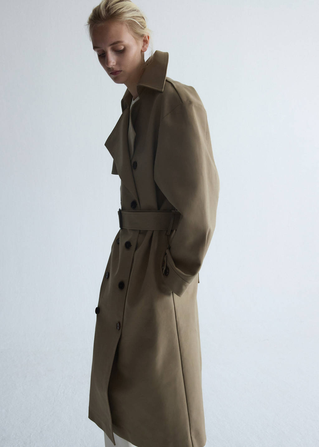 Belt lyocell trench