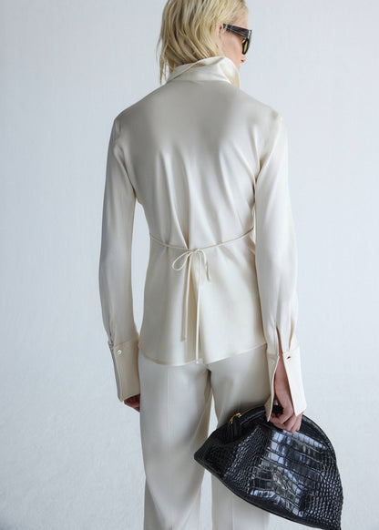 Satin shirt with bow at the back