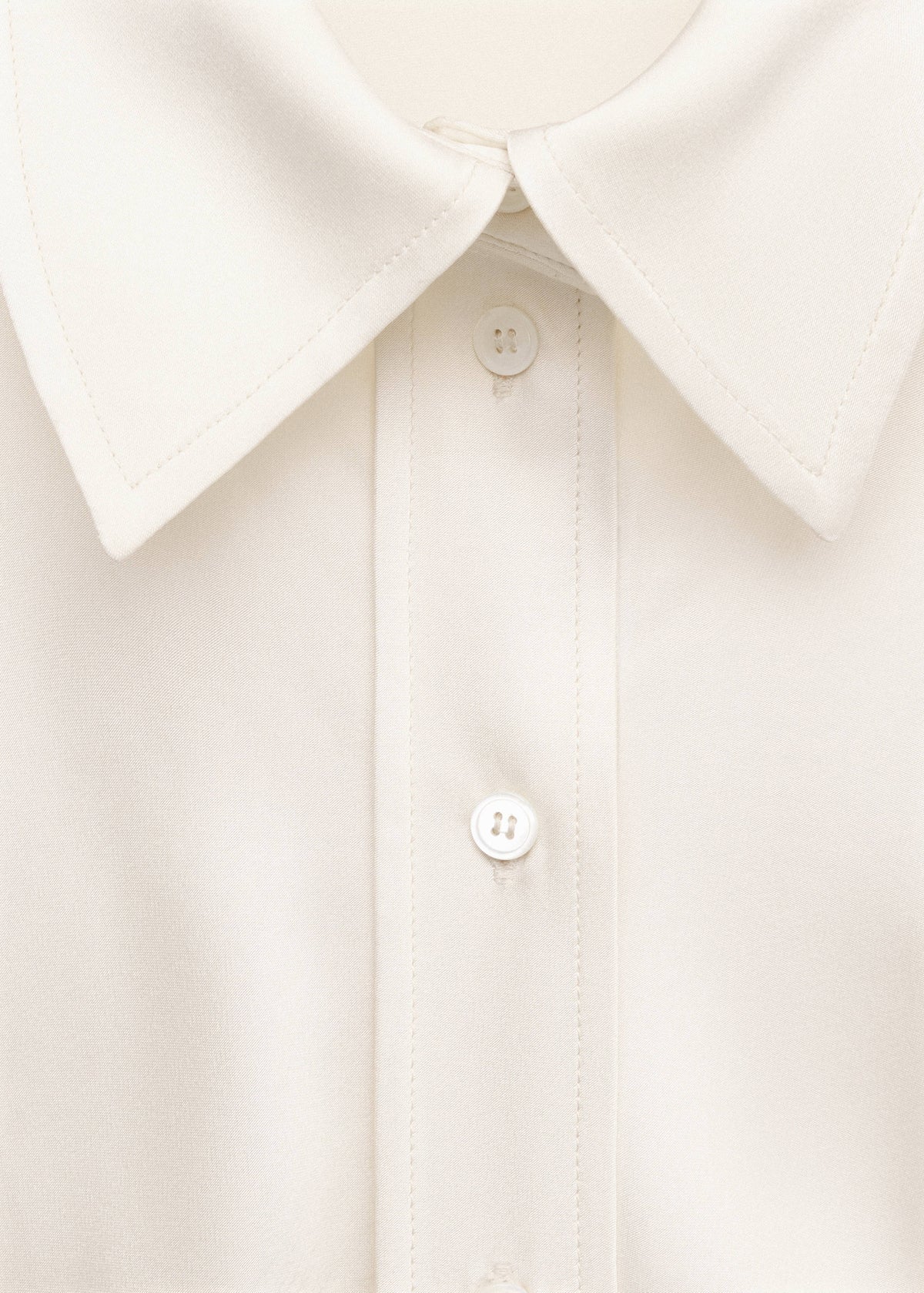 Satin shirt with bow at the back