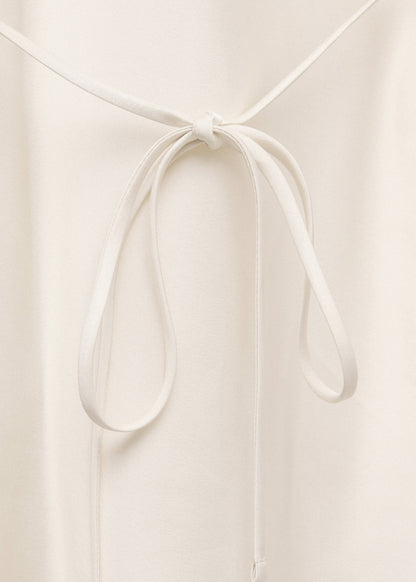 Satin shirt with bow at the back