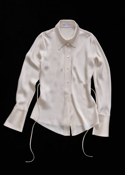 Satin shirt with bow at the back