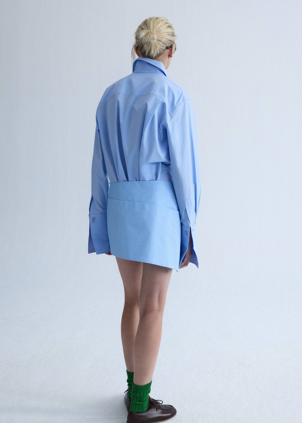 Poplin skirt with asymmetrical hem