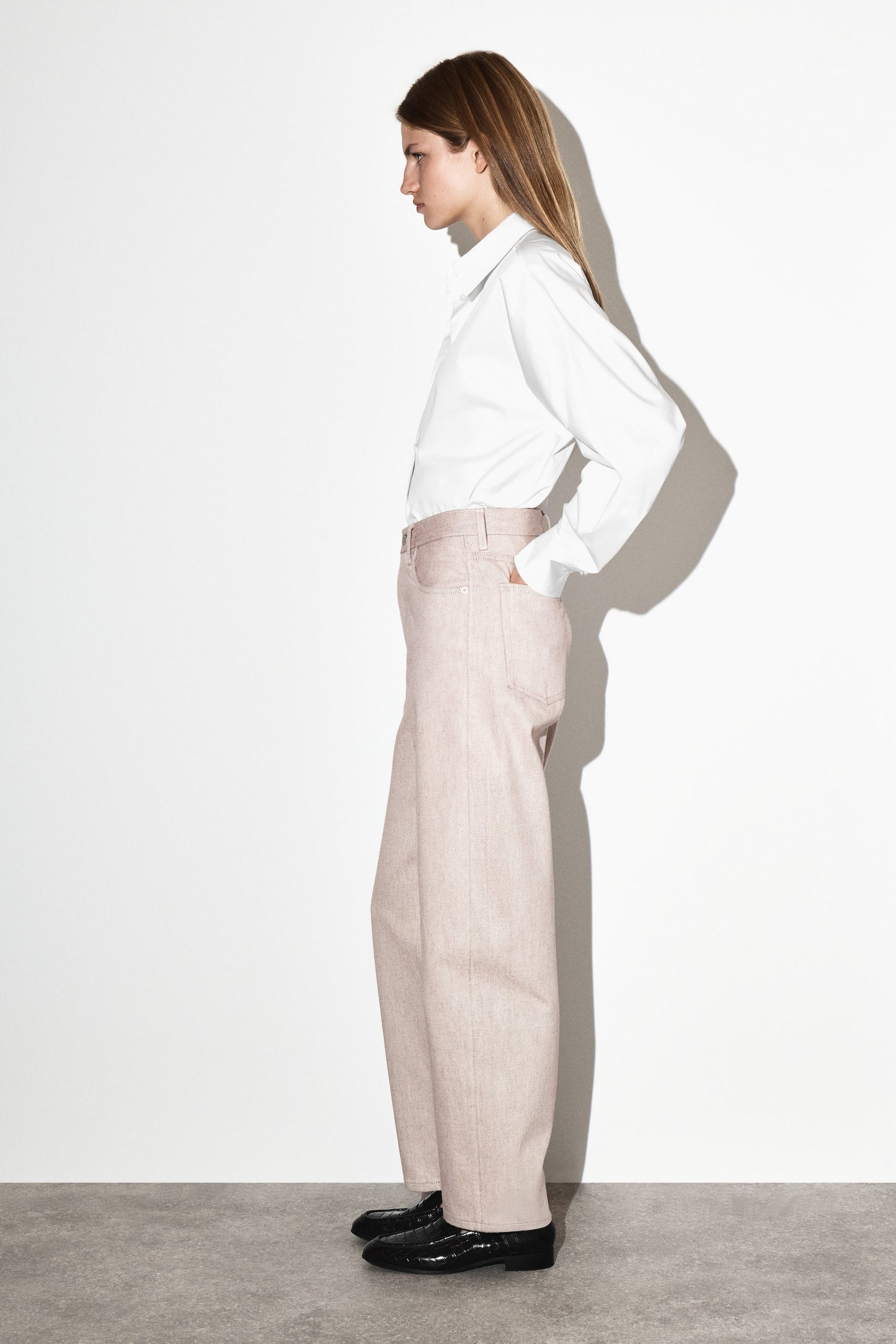 Bay Barrel-Leg Jeans