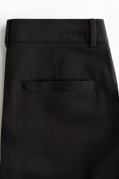 Balloon-leg trousers