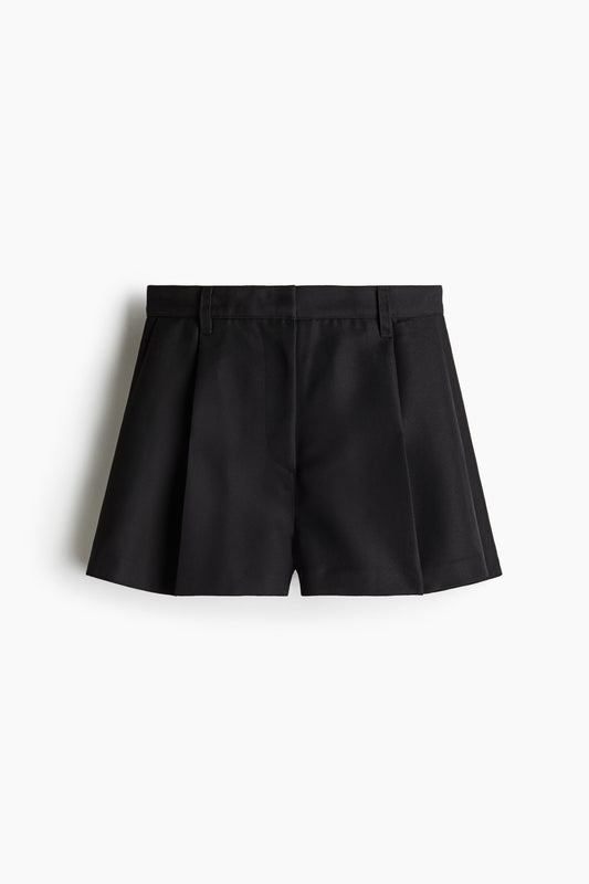 Pleat-detail shorts