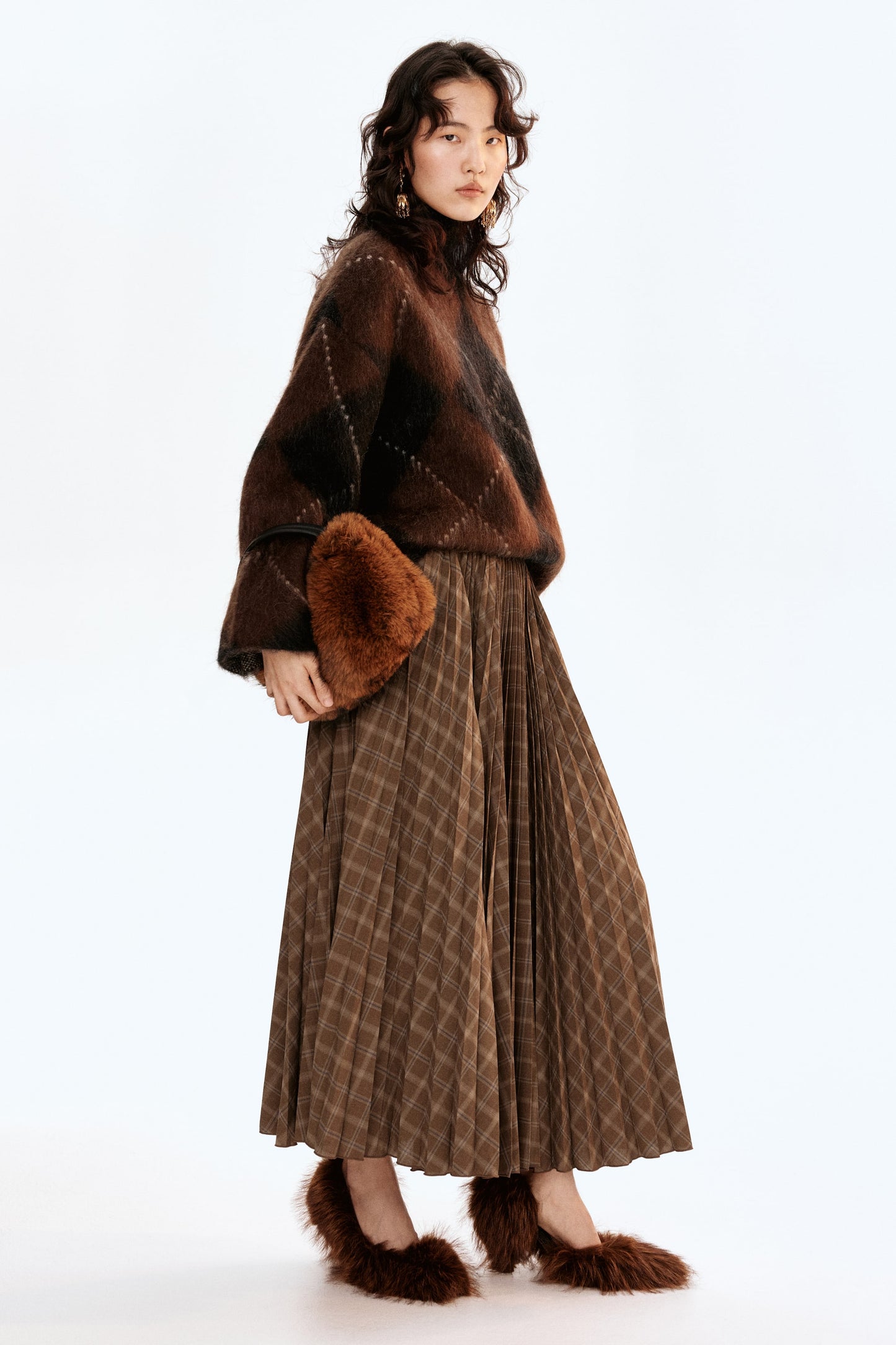 Pleated circular skirt