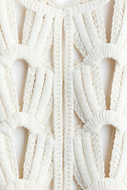 Crochet-look waistcoat