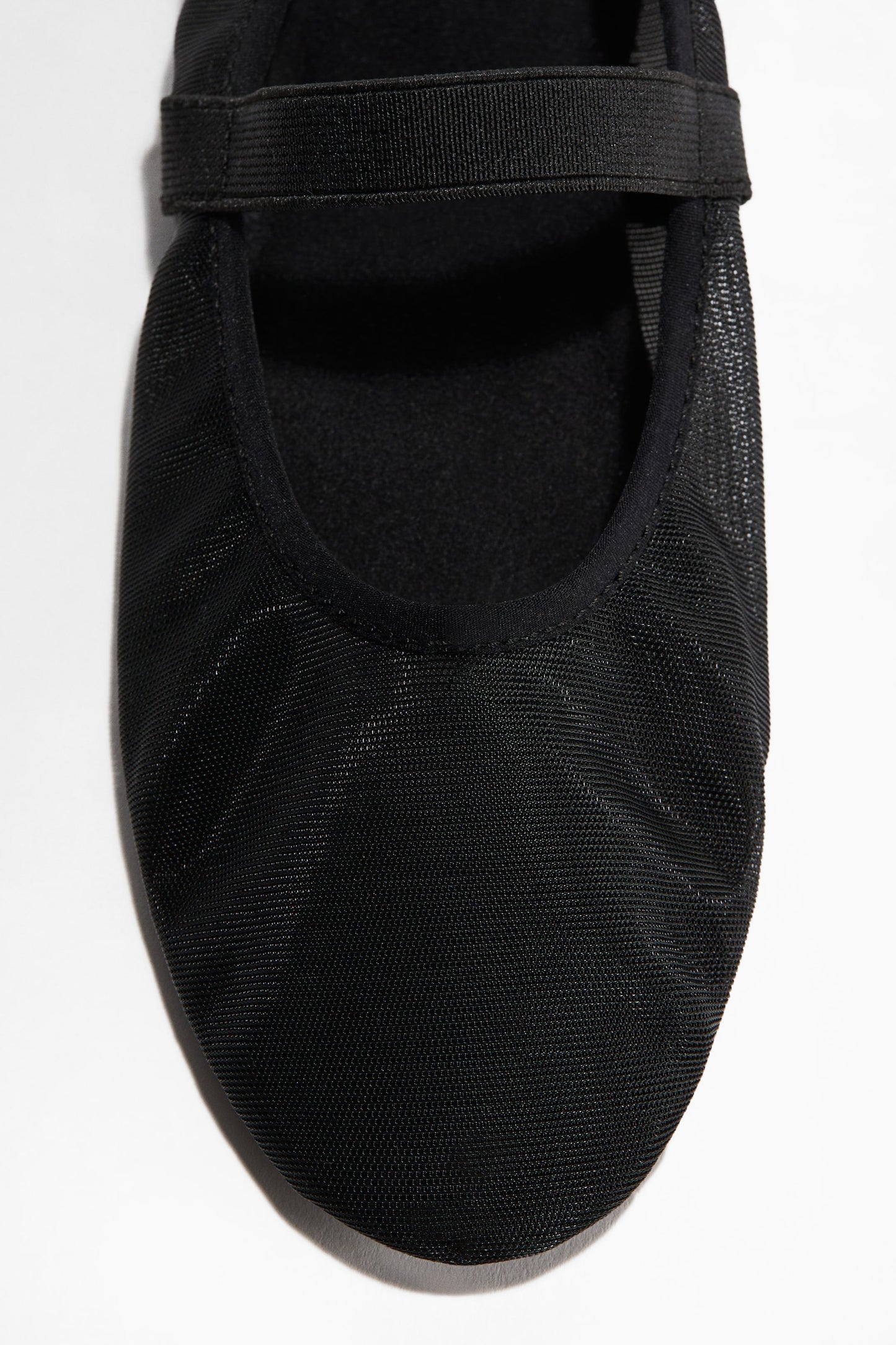 Anti-slip mesh slippers