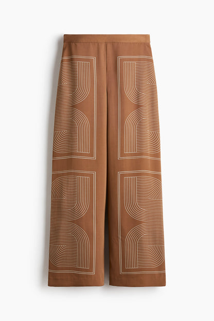 Straight trousers