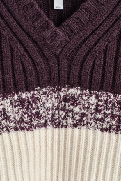 Textured merino wool v-neck jumper