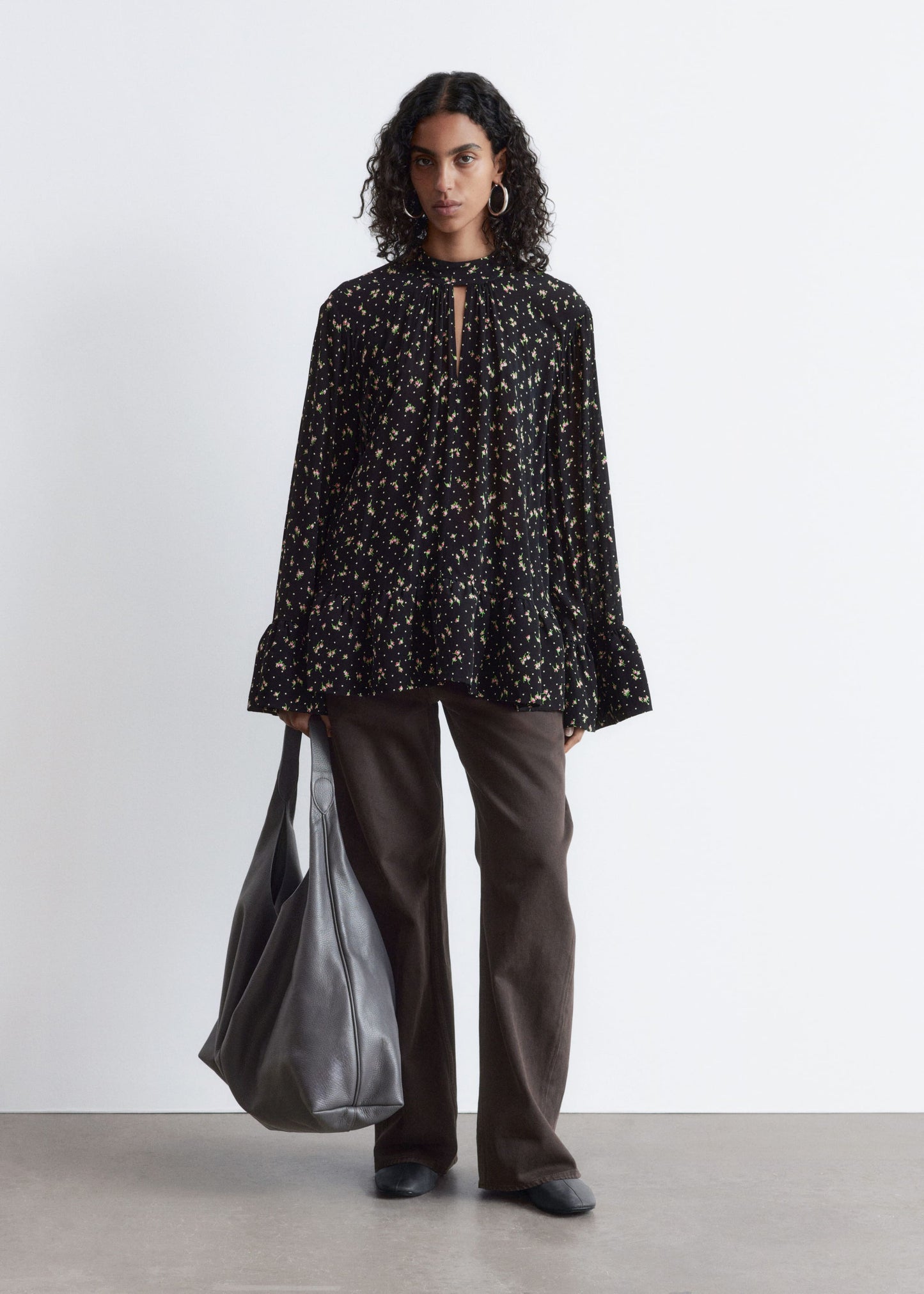 Frilled Stand-Collar Blouse