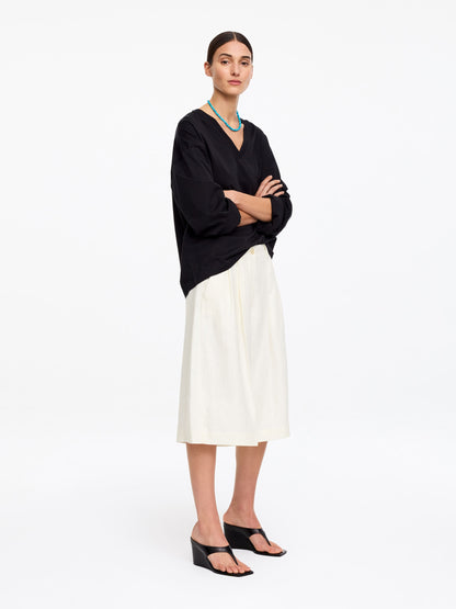 Tailored Linen Shorts