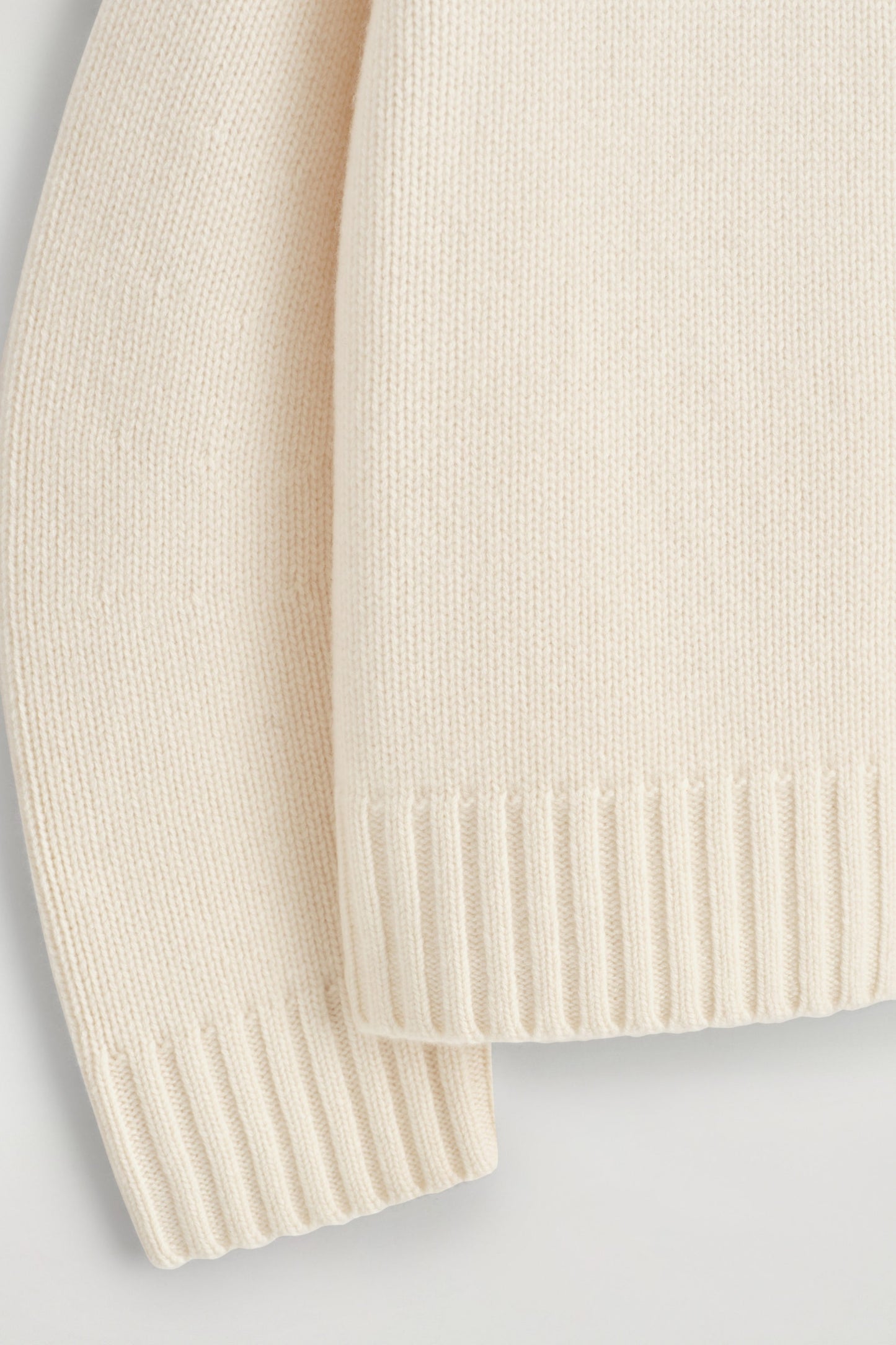 Chunky cashmere funnel-neck jumper