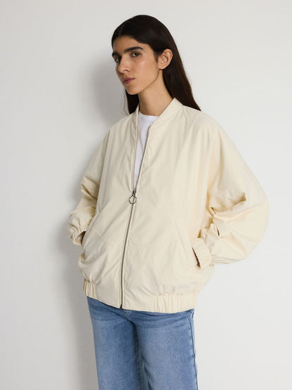 Bomber jacket with pockets