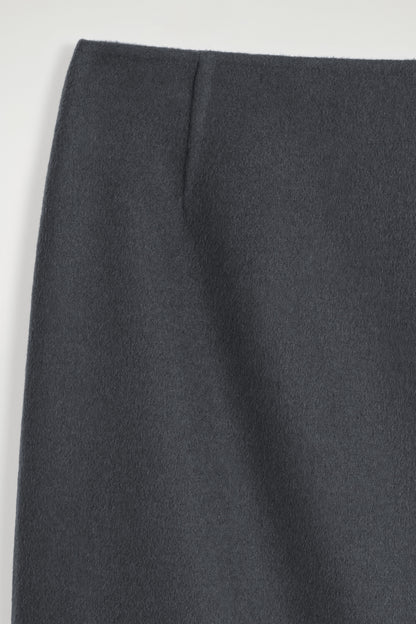 Double-Faced Wool Pencil Skirt