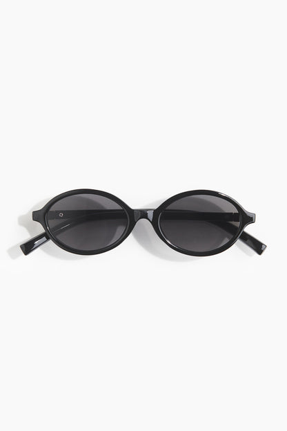 Oval sunglasses