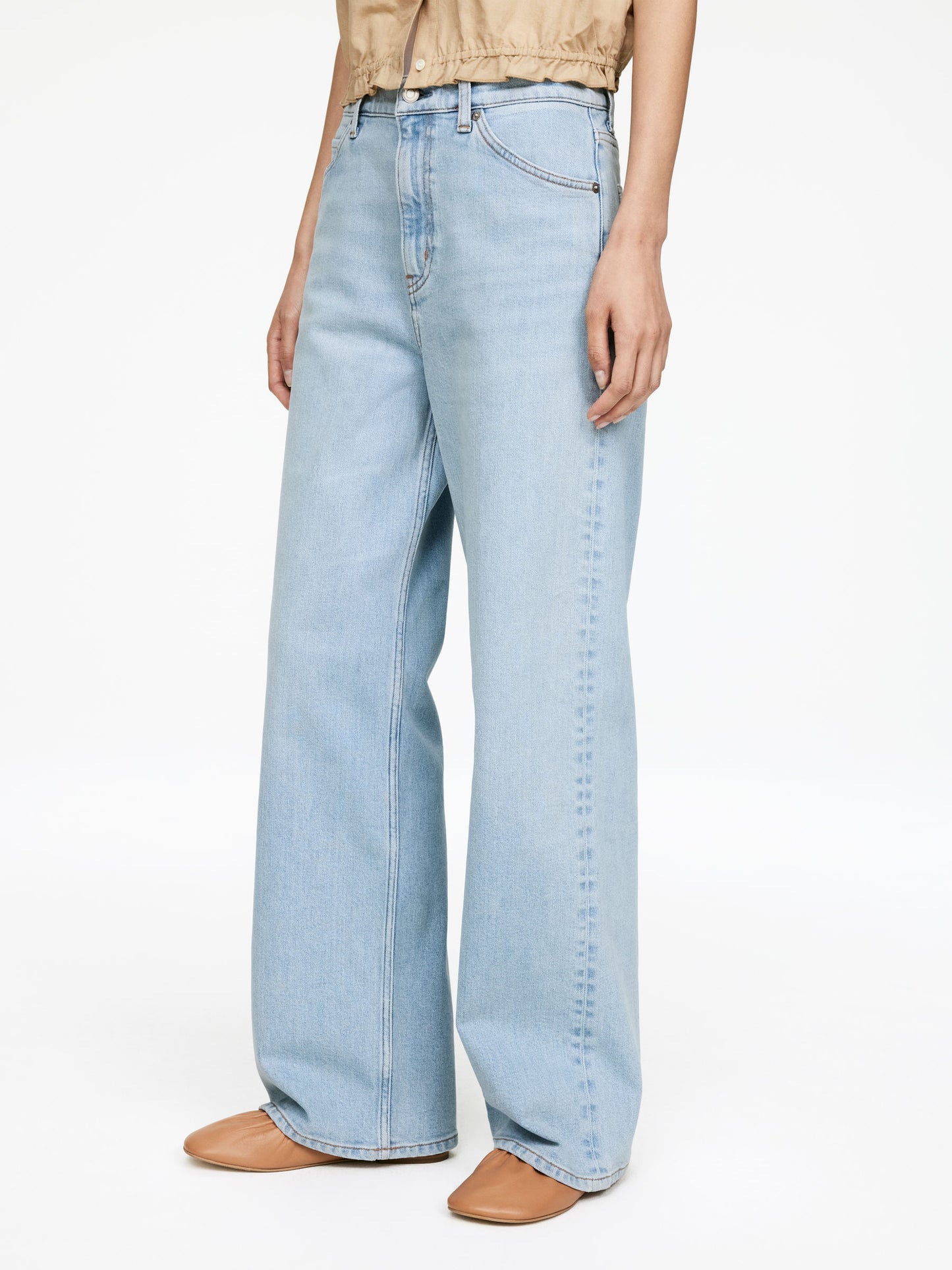 LUPINE Flared Jeans