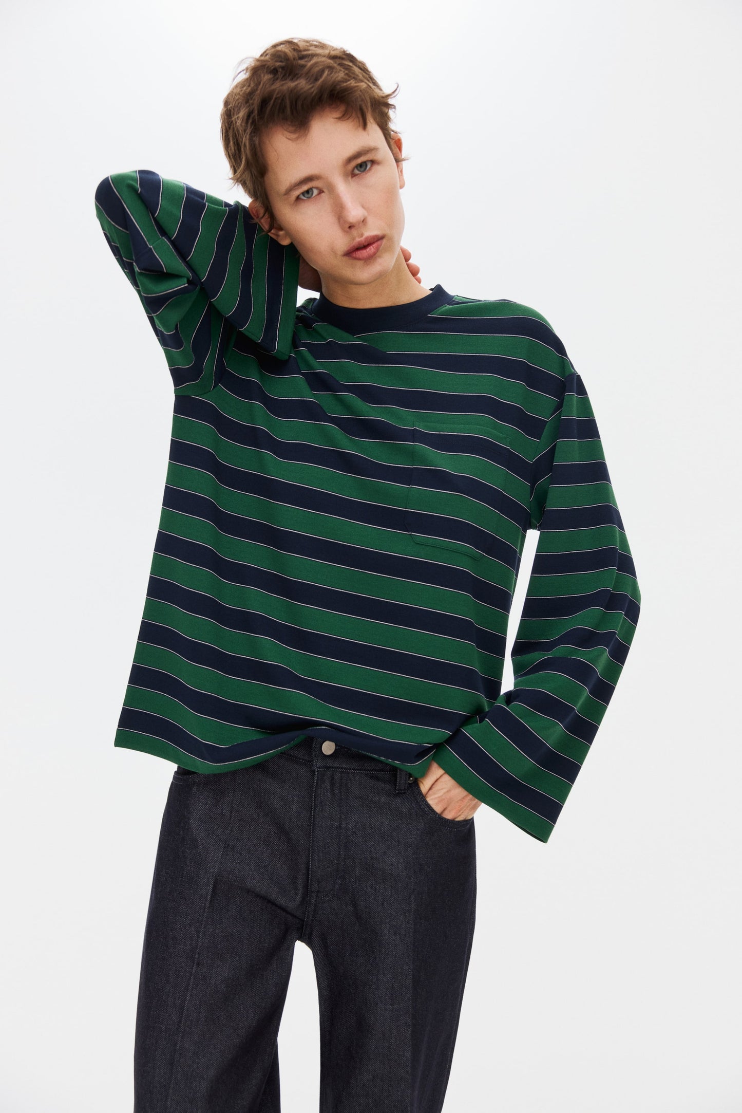 Pocket-detail top