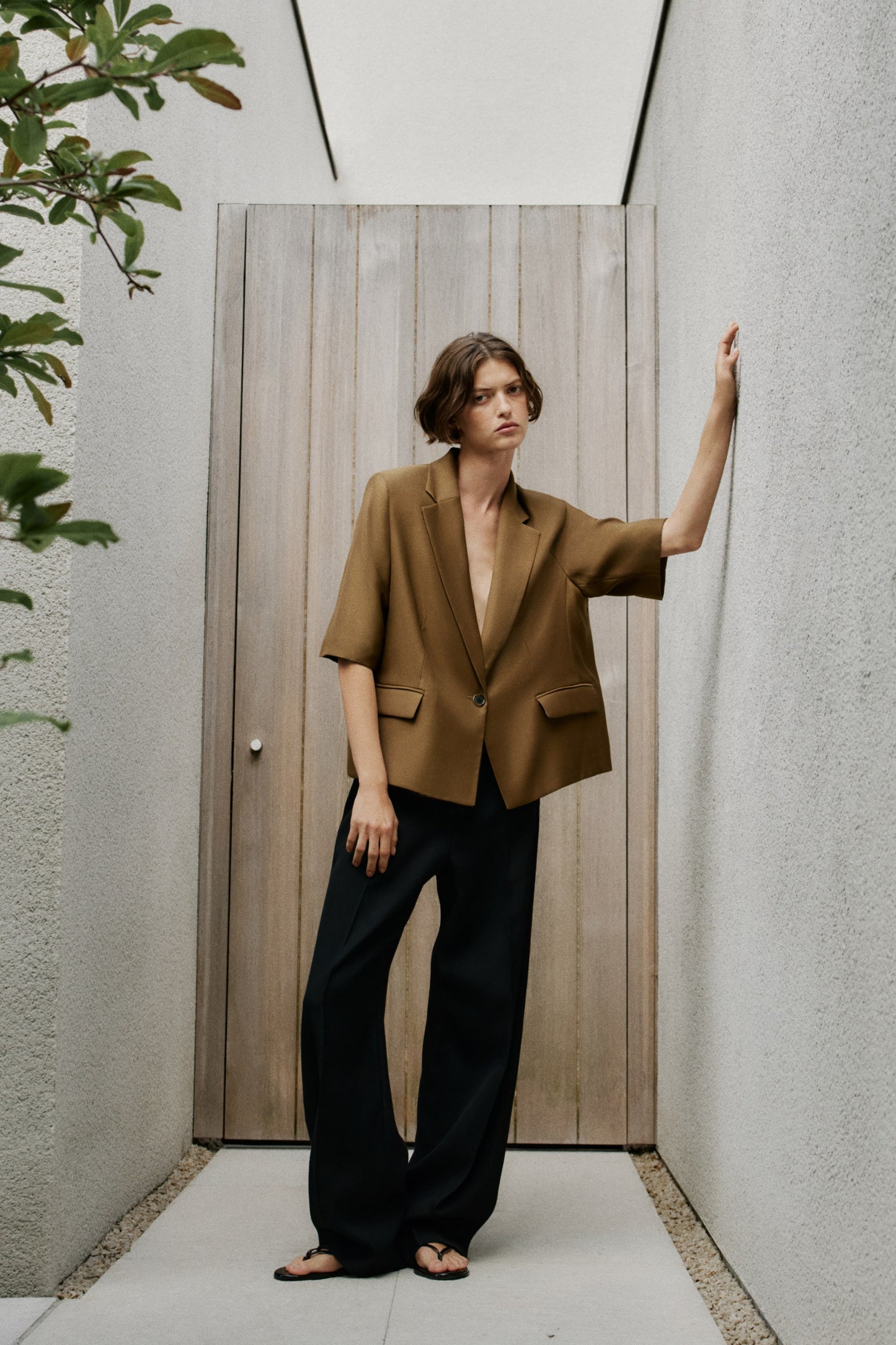 Khaki green Short-sleeved blazer