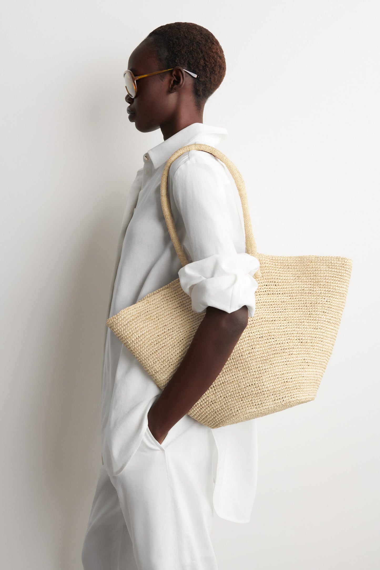 Hand-Woven Straw Market Tote