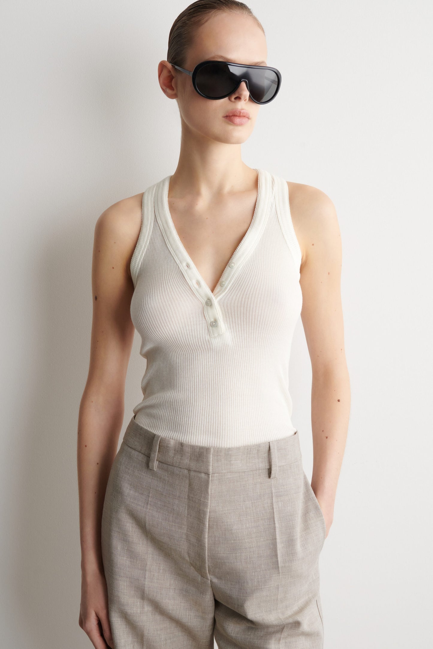 Tailored Linen Shorts