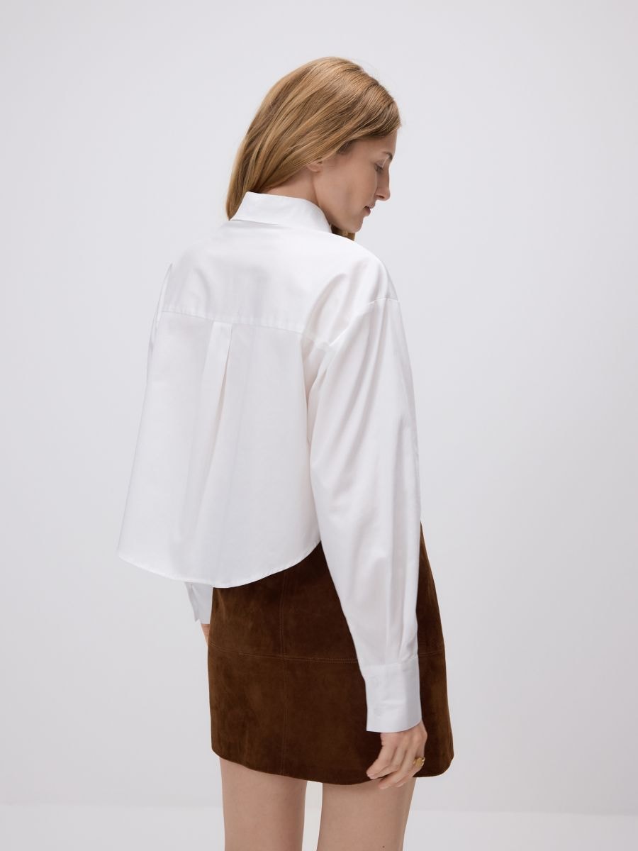 Cropped shirt