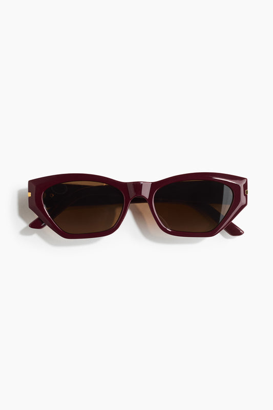 Cat-eye sunglasses