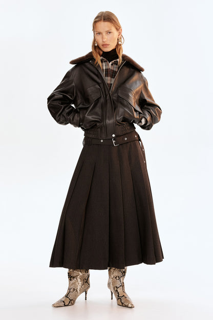 Belted pleated skirt