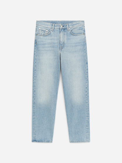 VIOLET Tapered Jeans