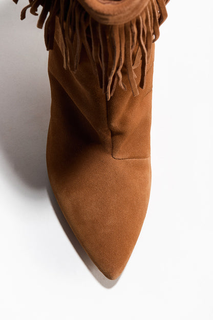 Fringe-trimmed suede boots