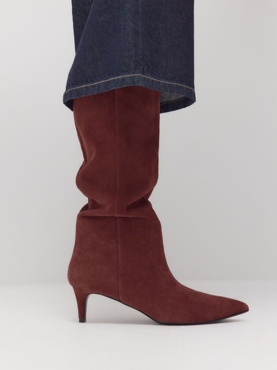 Suede heeled boots