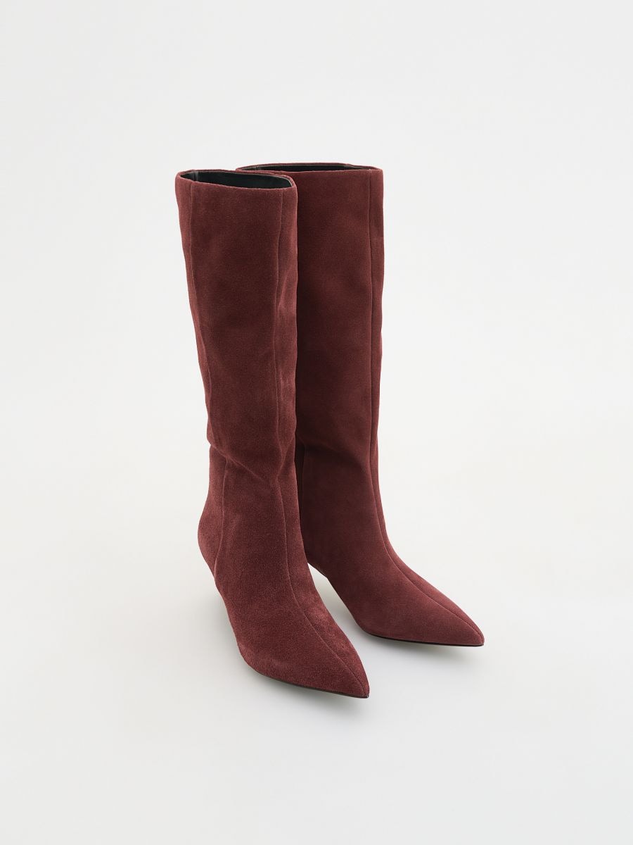 Suede heeled boots