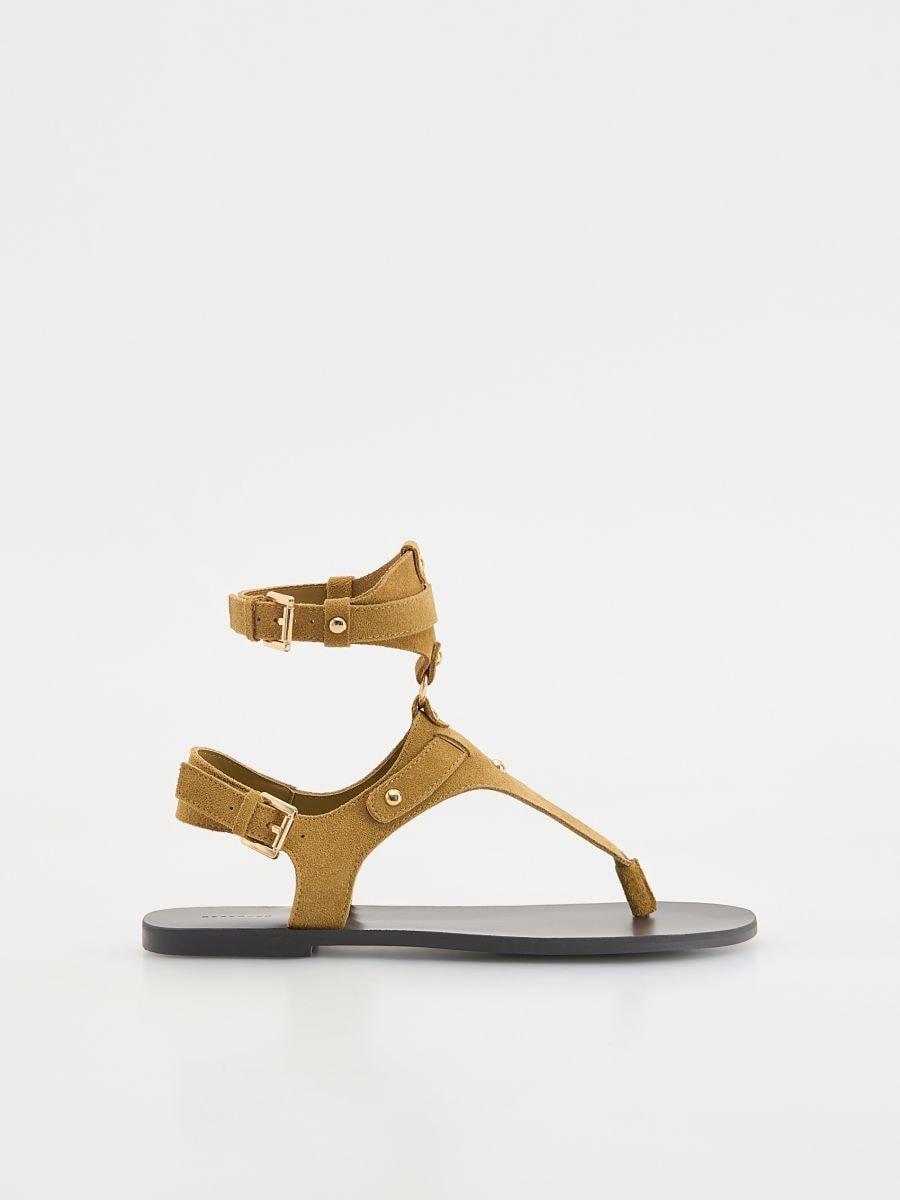 Suede sandals with straps