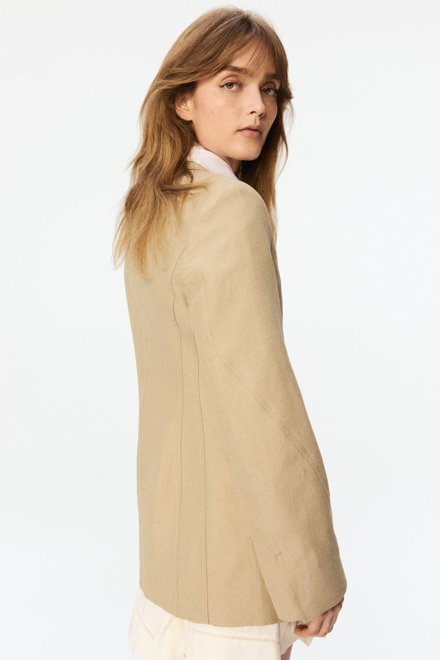 Linen-blend hourglass blazer
