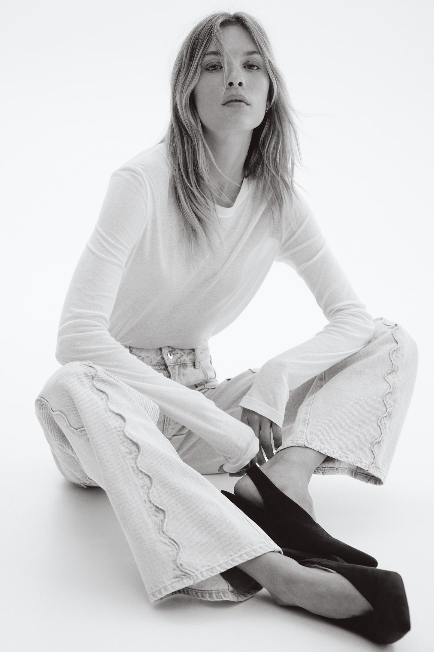 Flared Regular Waist Jeans