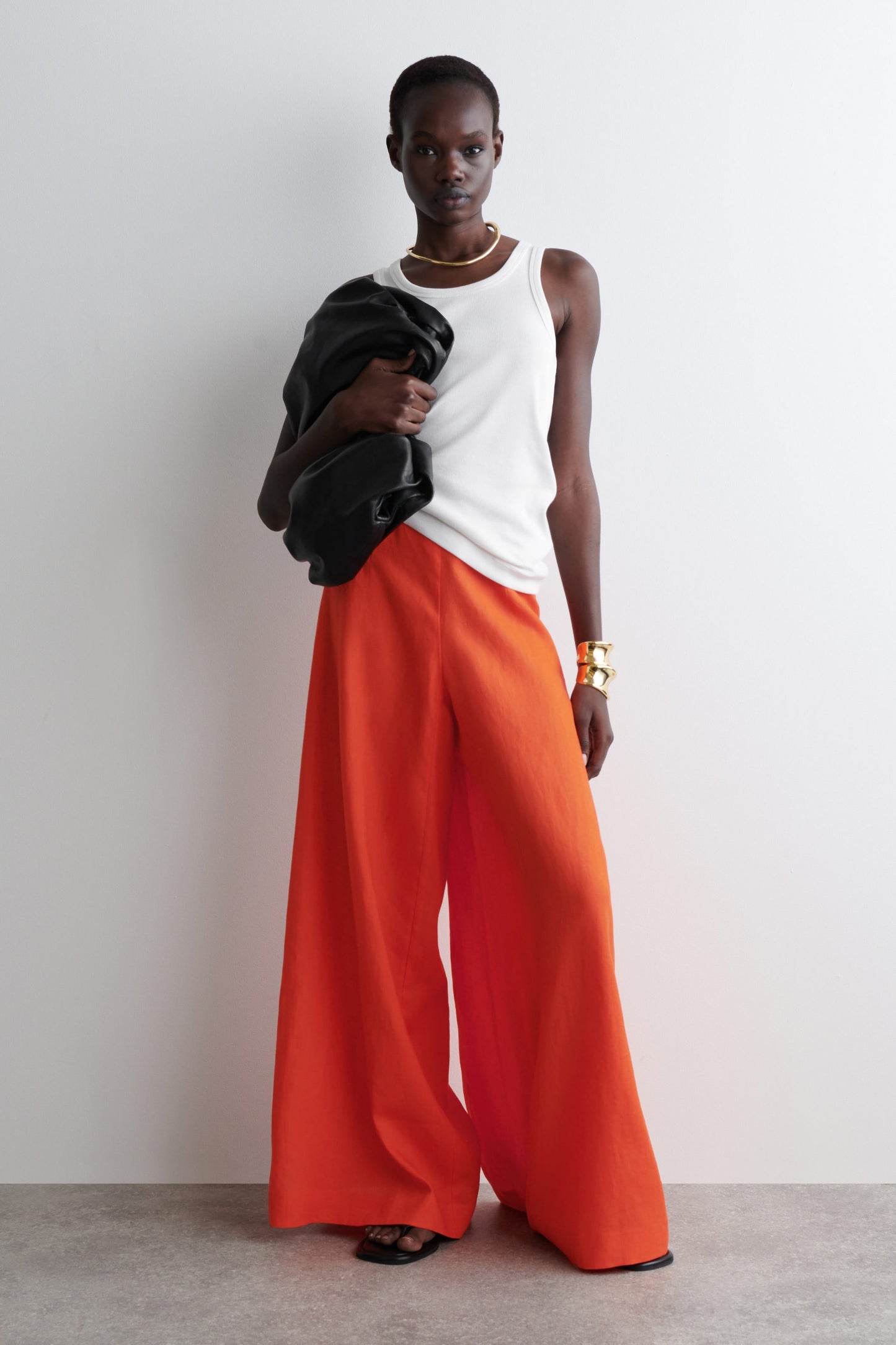 Linen Wide-Leg Trousers
