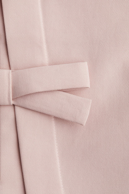 Bow-front skirt