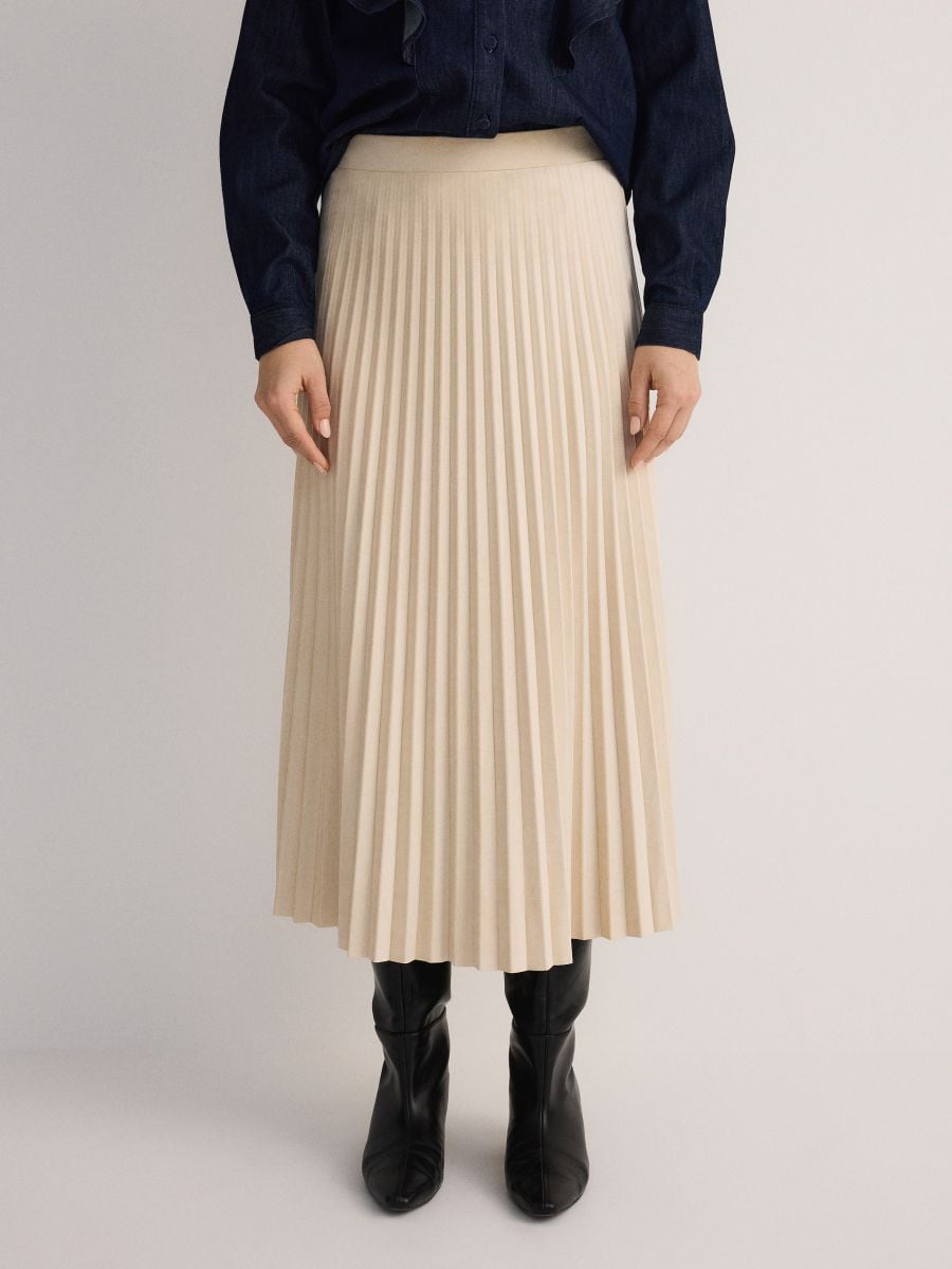 Suede imitation pleated skirt