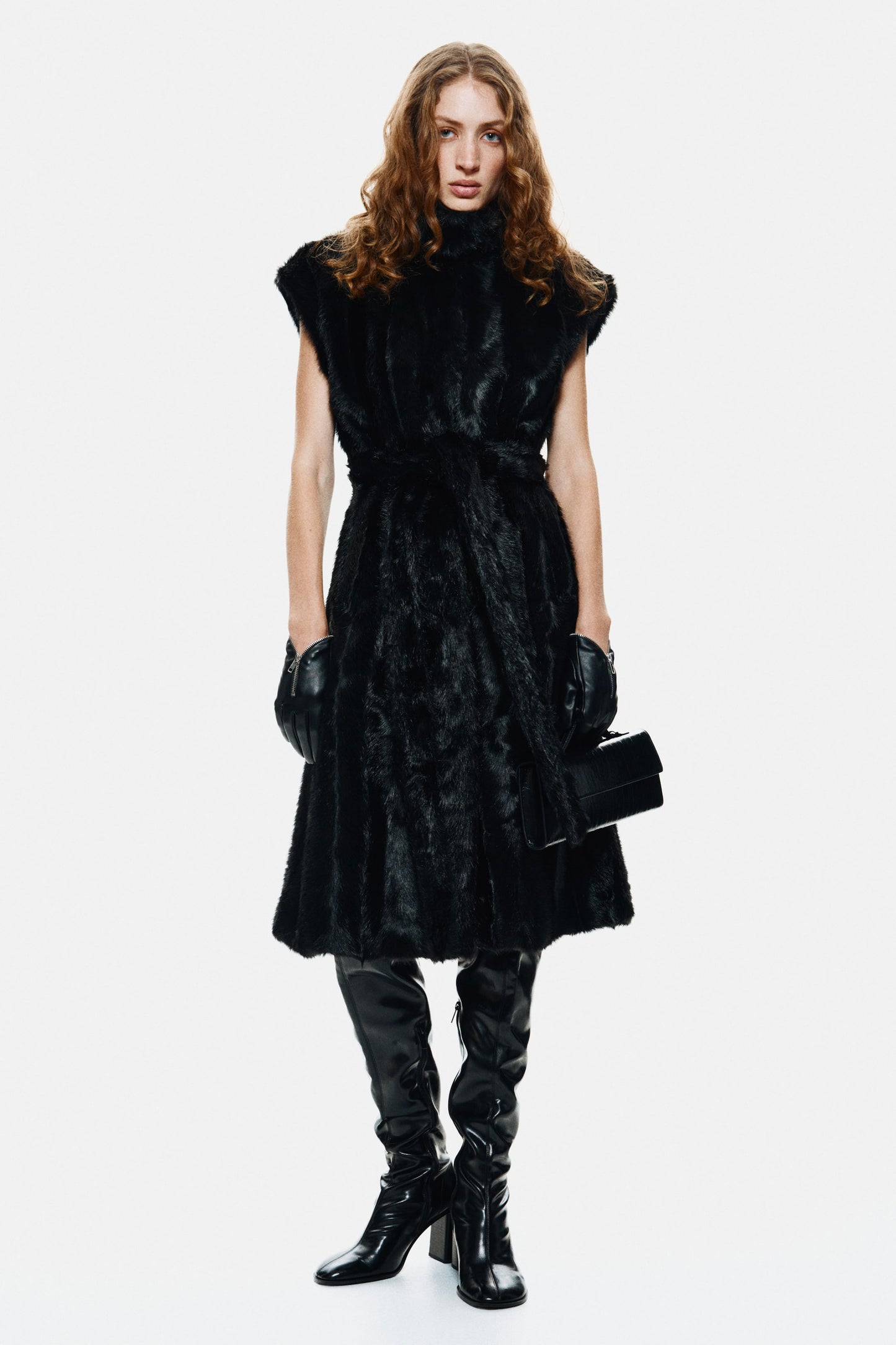 Long tie-belt gilet