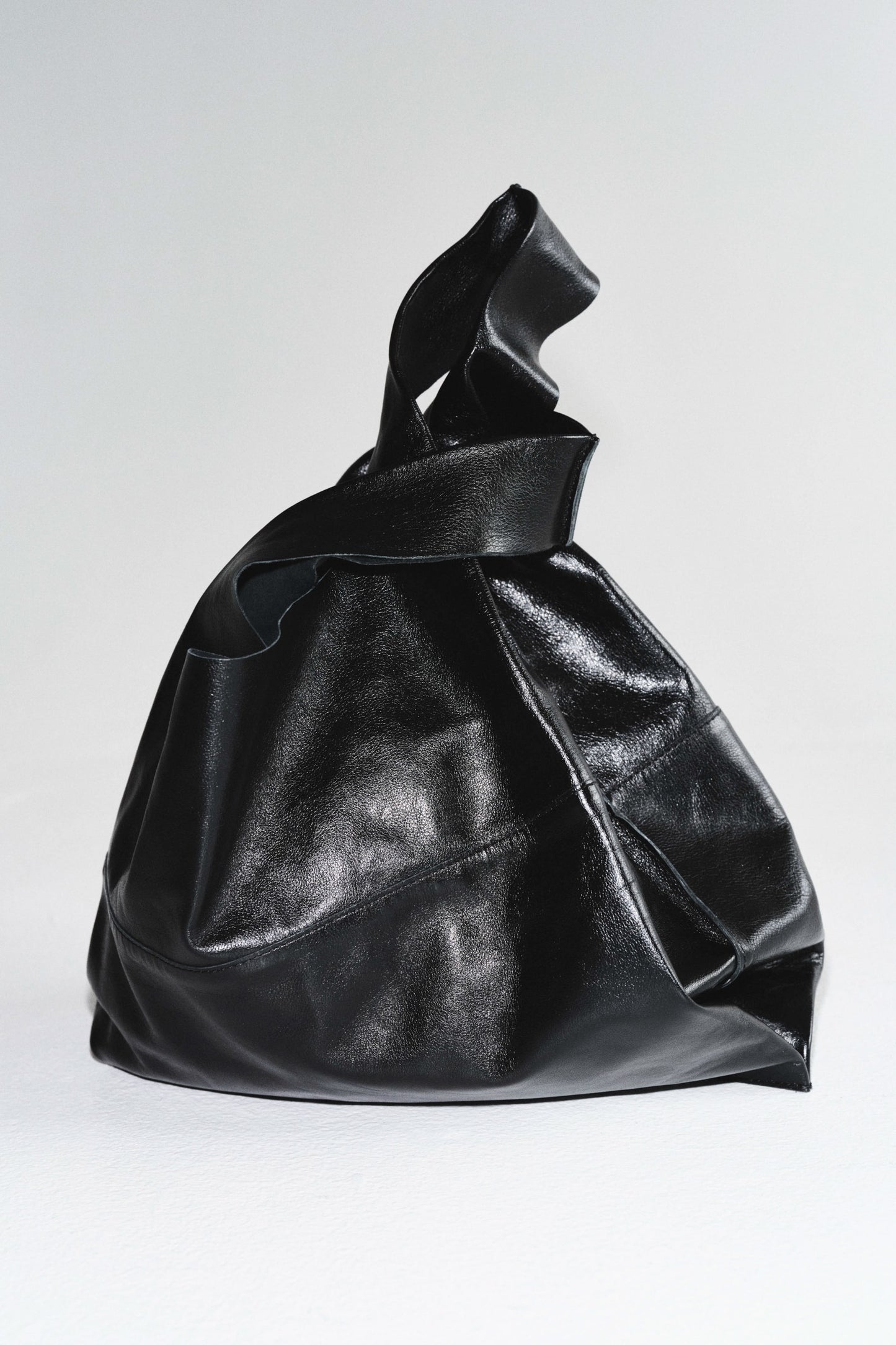 Leather tote bag