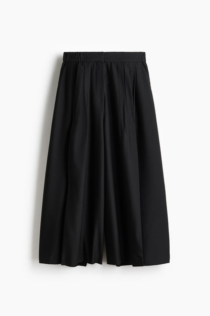 Pleat-front culottes