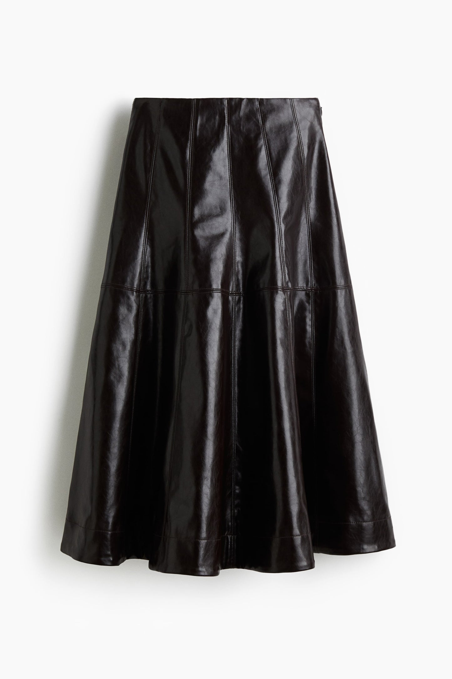 Coated circular skirt